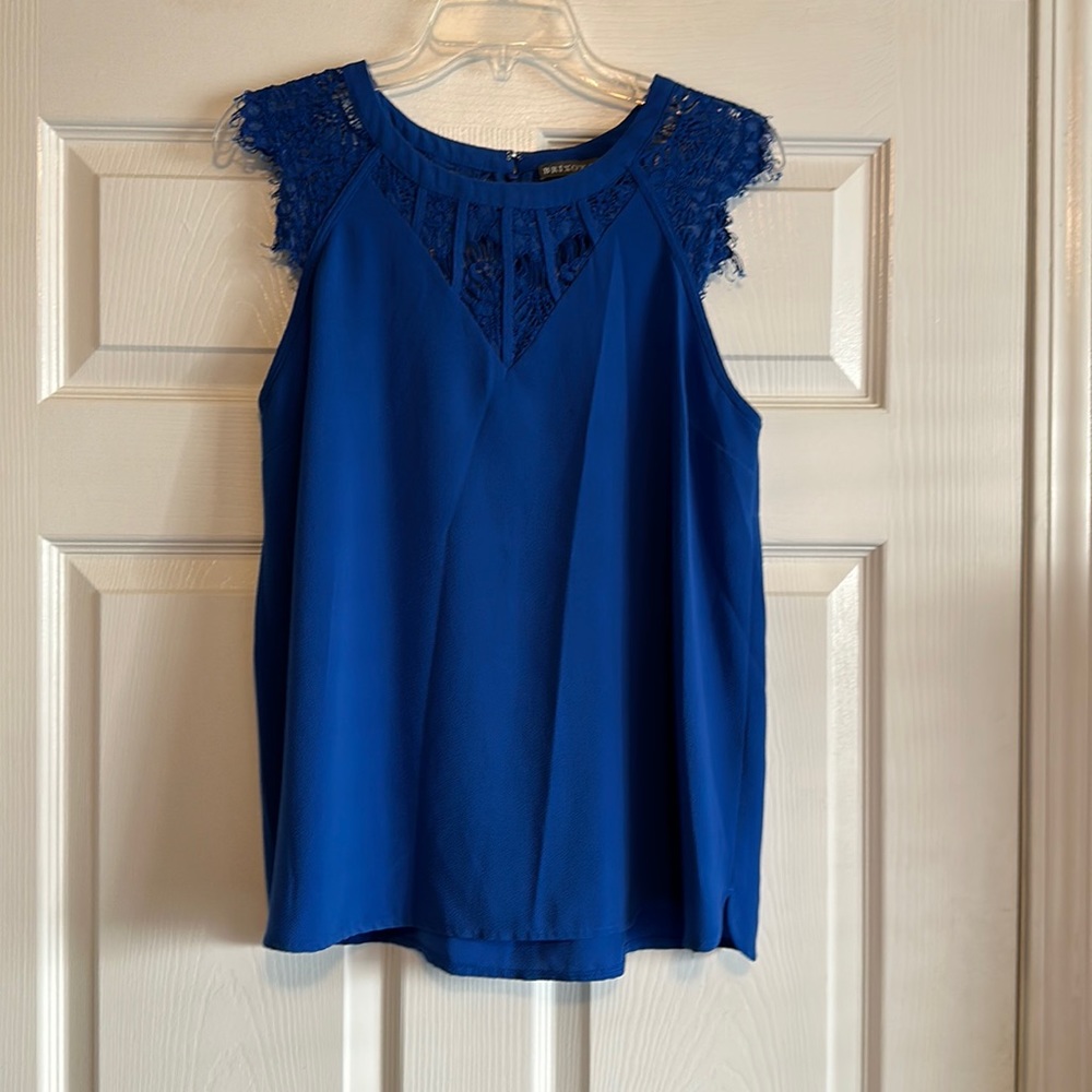 Brixon Ivy Lace Detail Top